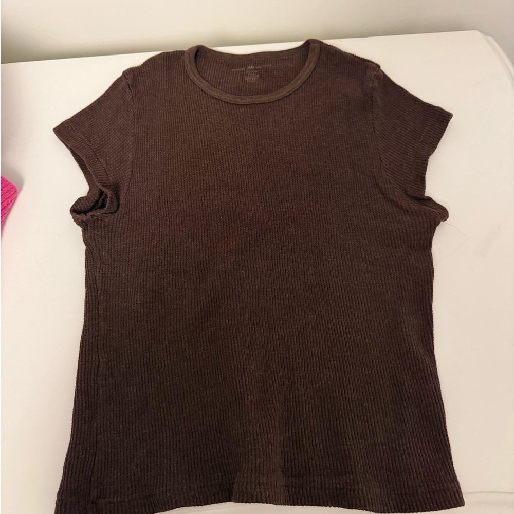 Brandy Melville Brown Ribbed Short Sleeve Tee